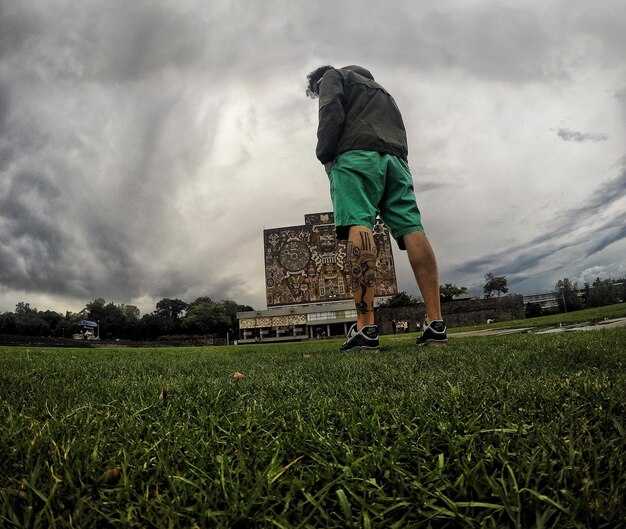 Психологические аспекты выбегания на поле
