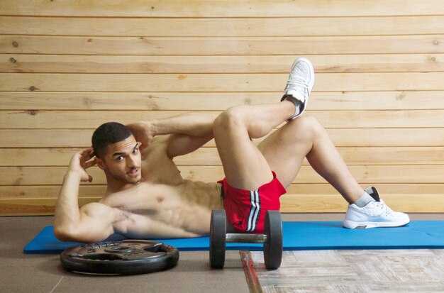 Как правильно распределить нагрузку на мышцы пресса